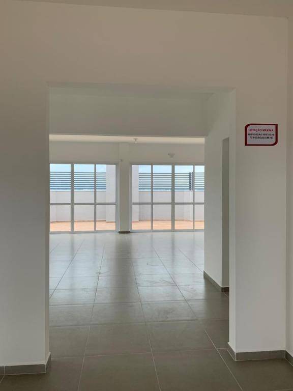 Apartamento à venda com 2 quartos, 74m² - Foto 9