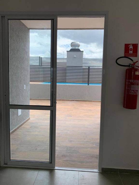 Apartamento à venda com 2 quartos, 74m² - Foto 12
