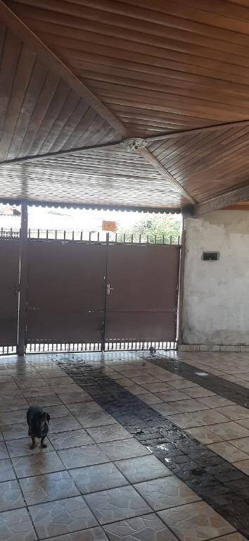 Casa à venda com 3 quartos, 120m² - Foto 2