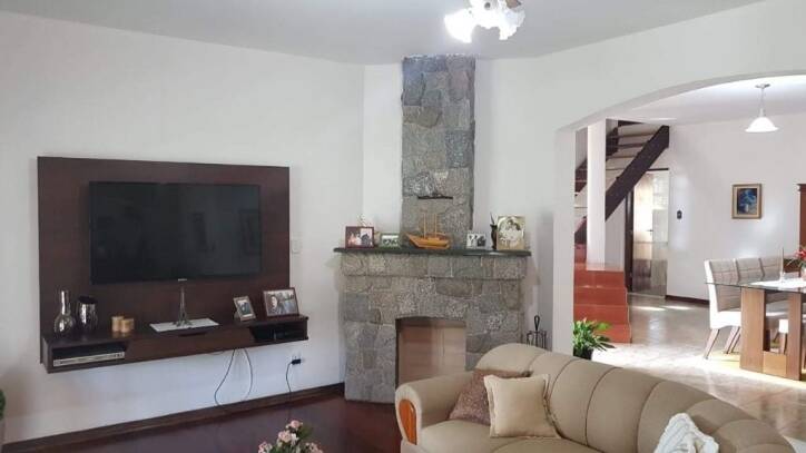 Casa à venda com 8 quartos, 440m² - Foto 6