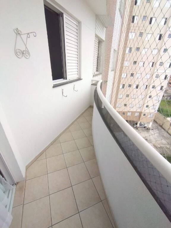 Apartamento à venda com 3 quartos, 77m² - Foto 7