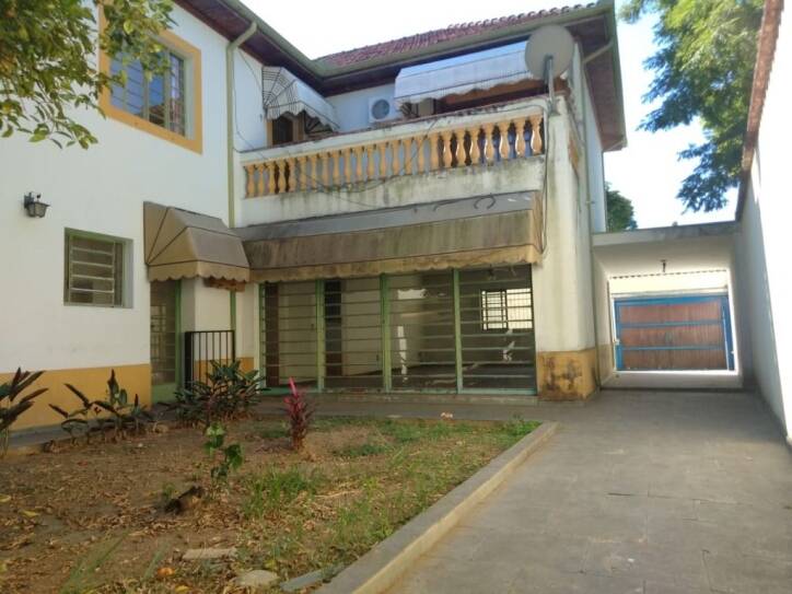 Casa à venda com 3 quartos, 247m² - Foto 3