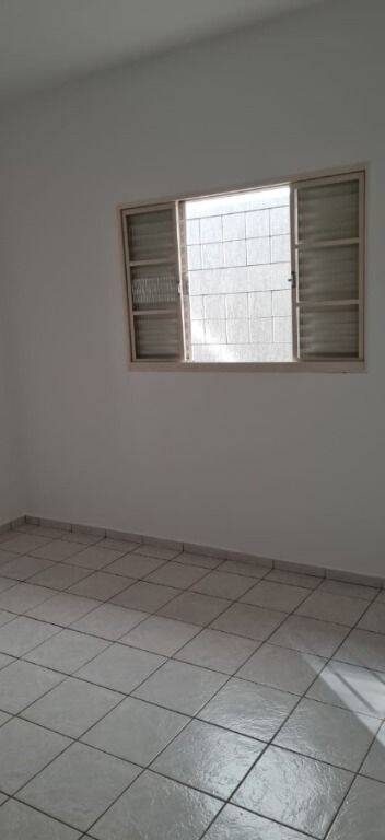Casa à venda com 2 quartos, 104m² - Foto 11