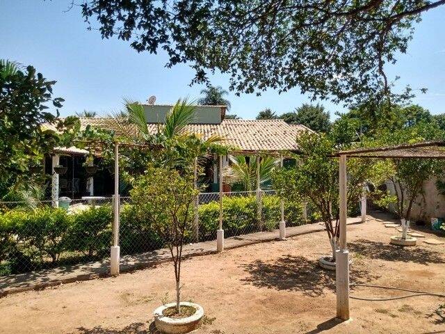 Chácara à venda com 2 quartos, 900m² - Foto 5