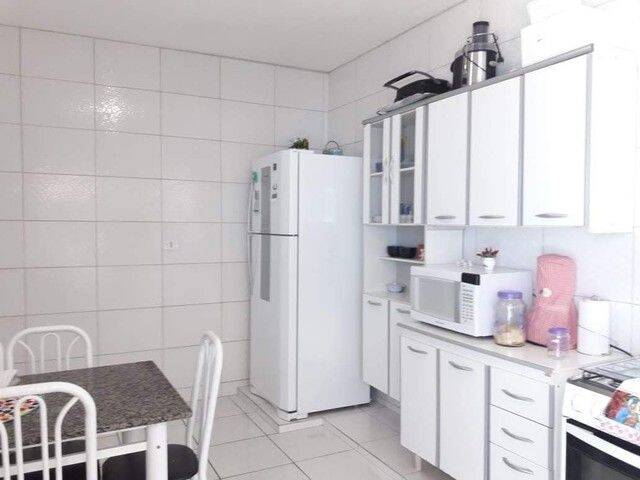 Casa à venda com 3 quartos, 120m² - Foto 6