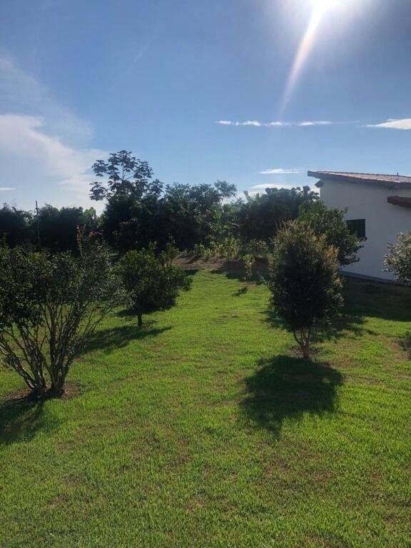 Chácara à venda com 3 quartos, 200m² - Foto 5
