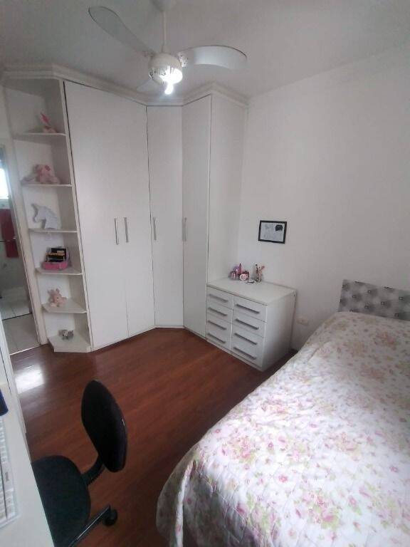 Apartamento à venda com 3 quartos, 77m² - Foto 11