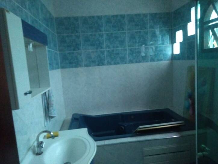 Casa à venda com 3 quartos, 200m² - Foto 9