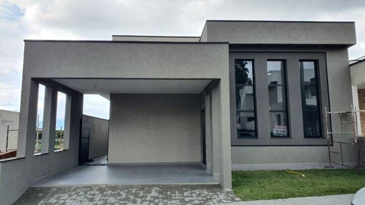 Casa à venda com 3 quartos, 175m² - Foto 1