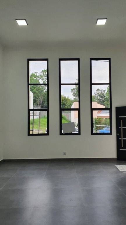Casa à venda com 3 quartos, 175m² - Foto 3