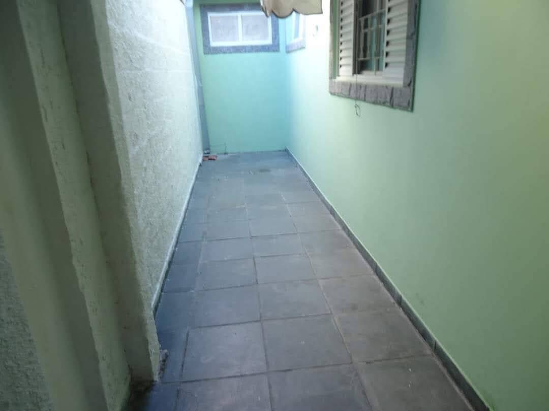 Casa à venda com 2 quartos, 117m² - Foto 5