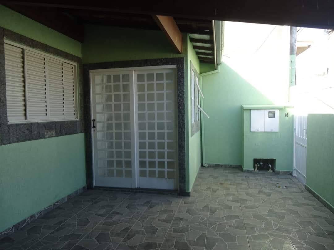 Casa à venda com 2 quartos, 117m² - Foto 3