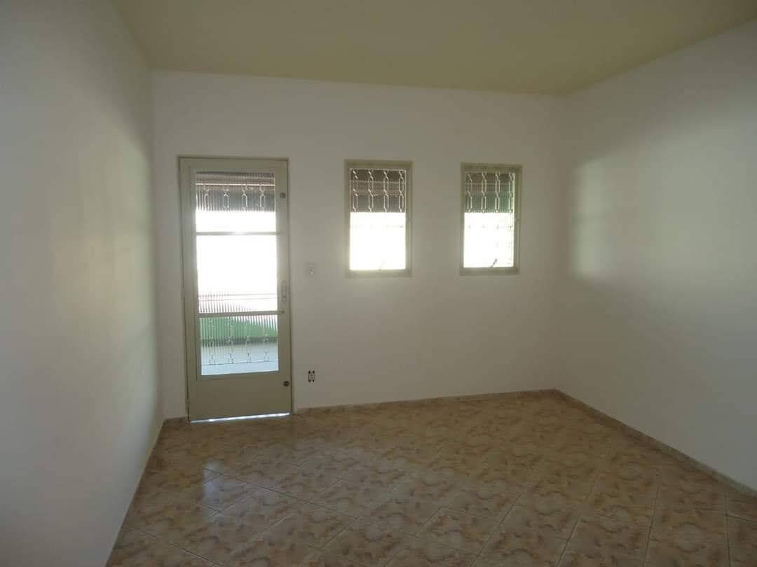 Casa à venda com 2 quartos, 117m² - Foto 6