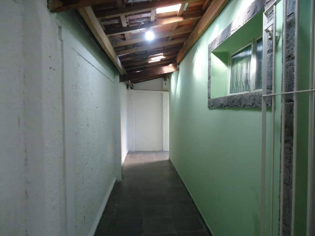 Casa à venda com 2 quartos, 117m² - Foto 4