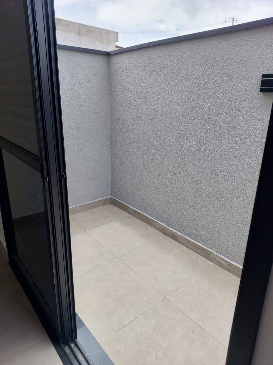 Casa à venda com 2 quartos, 64m² - Foto 7