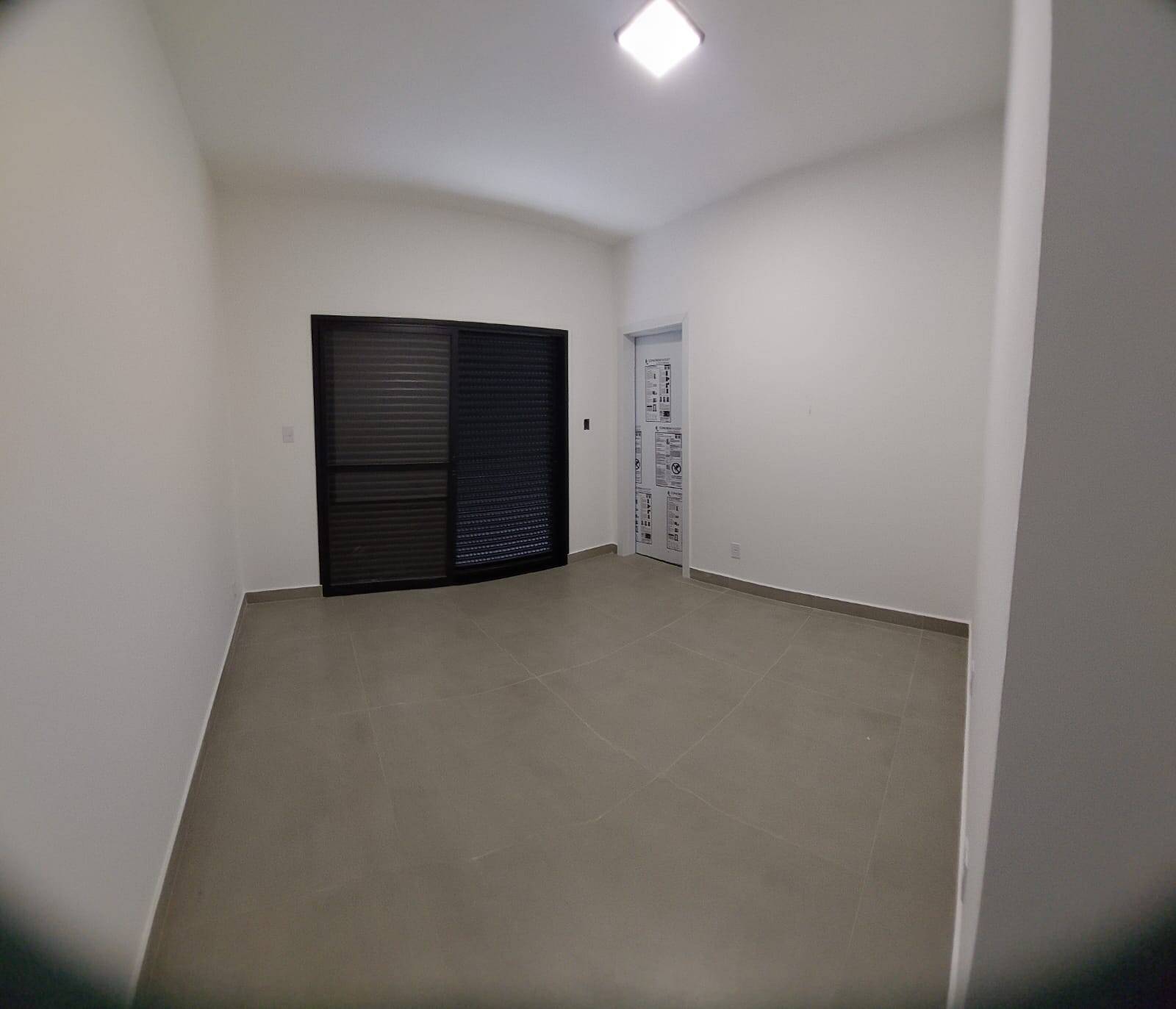Casa à venda com 2 quartos, 64m² - Foto 15