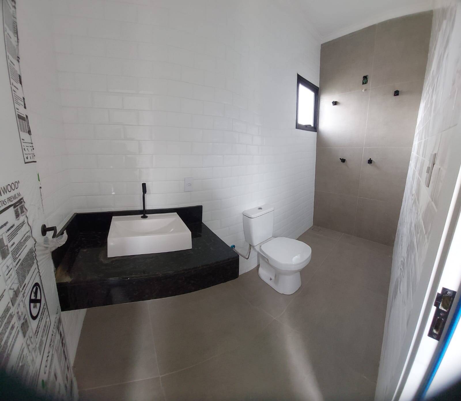 Casa à venda com 2 quartos, 64m² - Foto 16