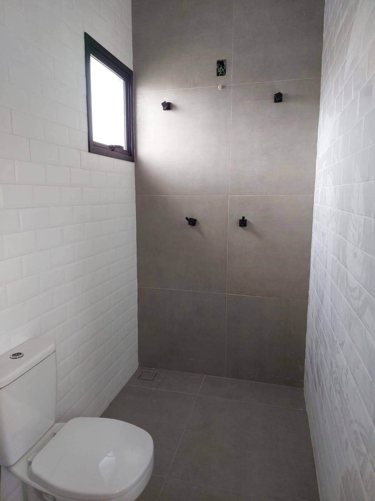 Casa à venda com 2 quartos, 64m² - Foto 20