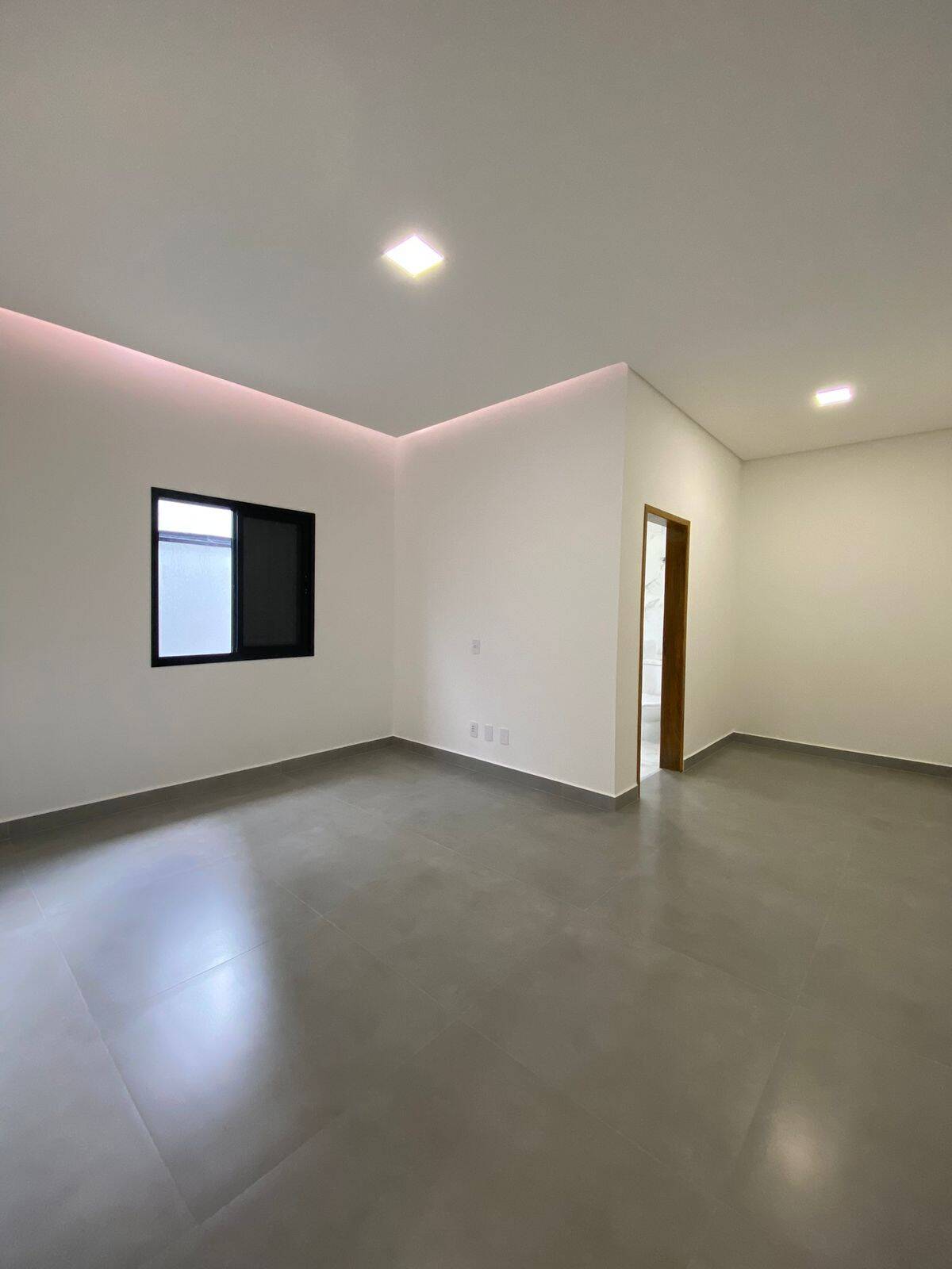 Casa à venda com 3 quartos, 175m² - Foto 7