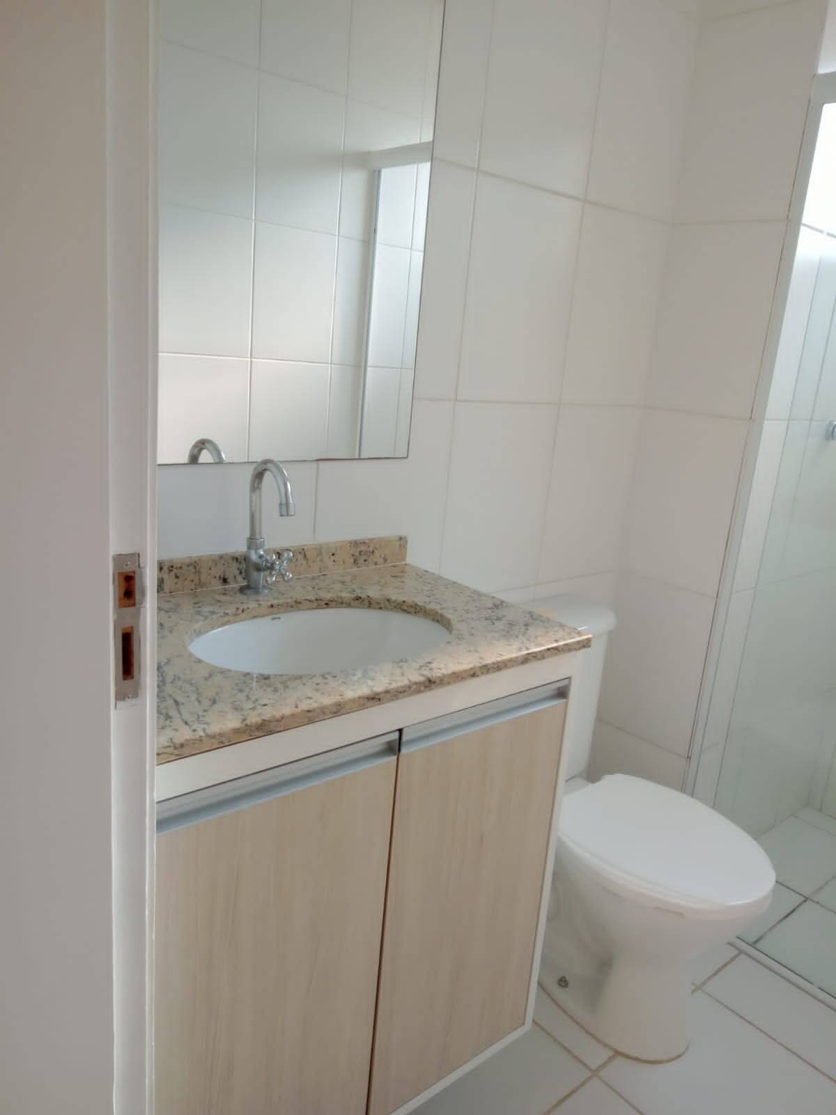 Apartamento à venda com 2 quartos, 70m² - Foto 4