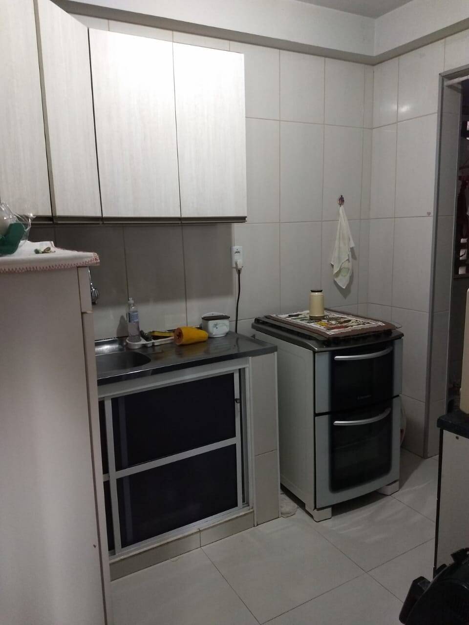 Apartamento à venda com 2 quartos, 56m² - Foto 2