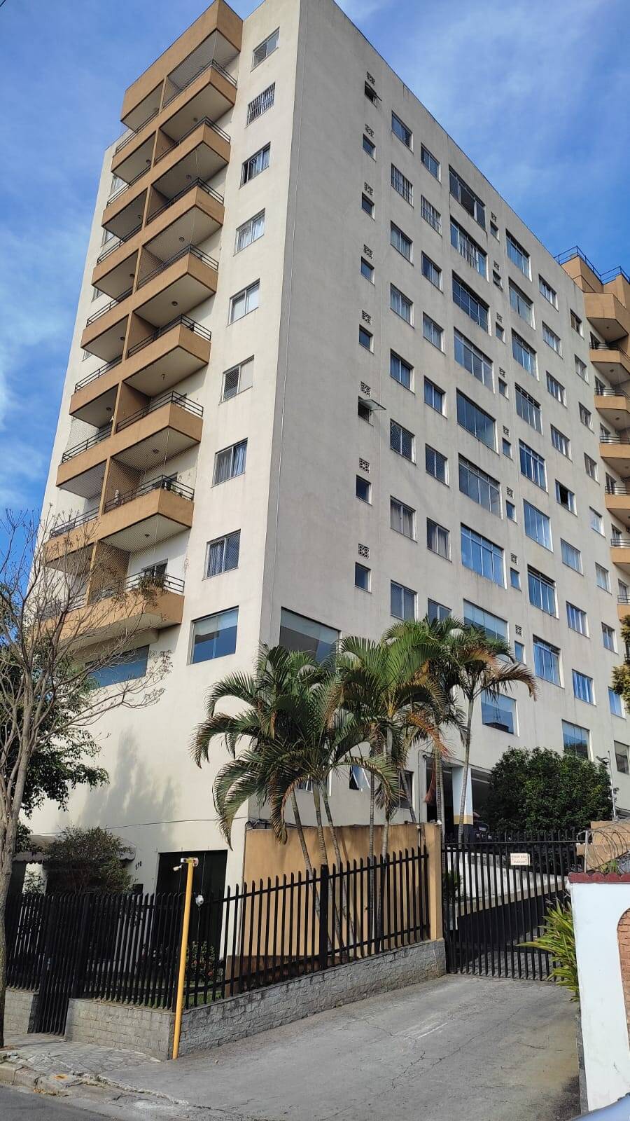 Apartamento à venda com 2 quartos, 92m² - Foto 1