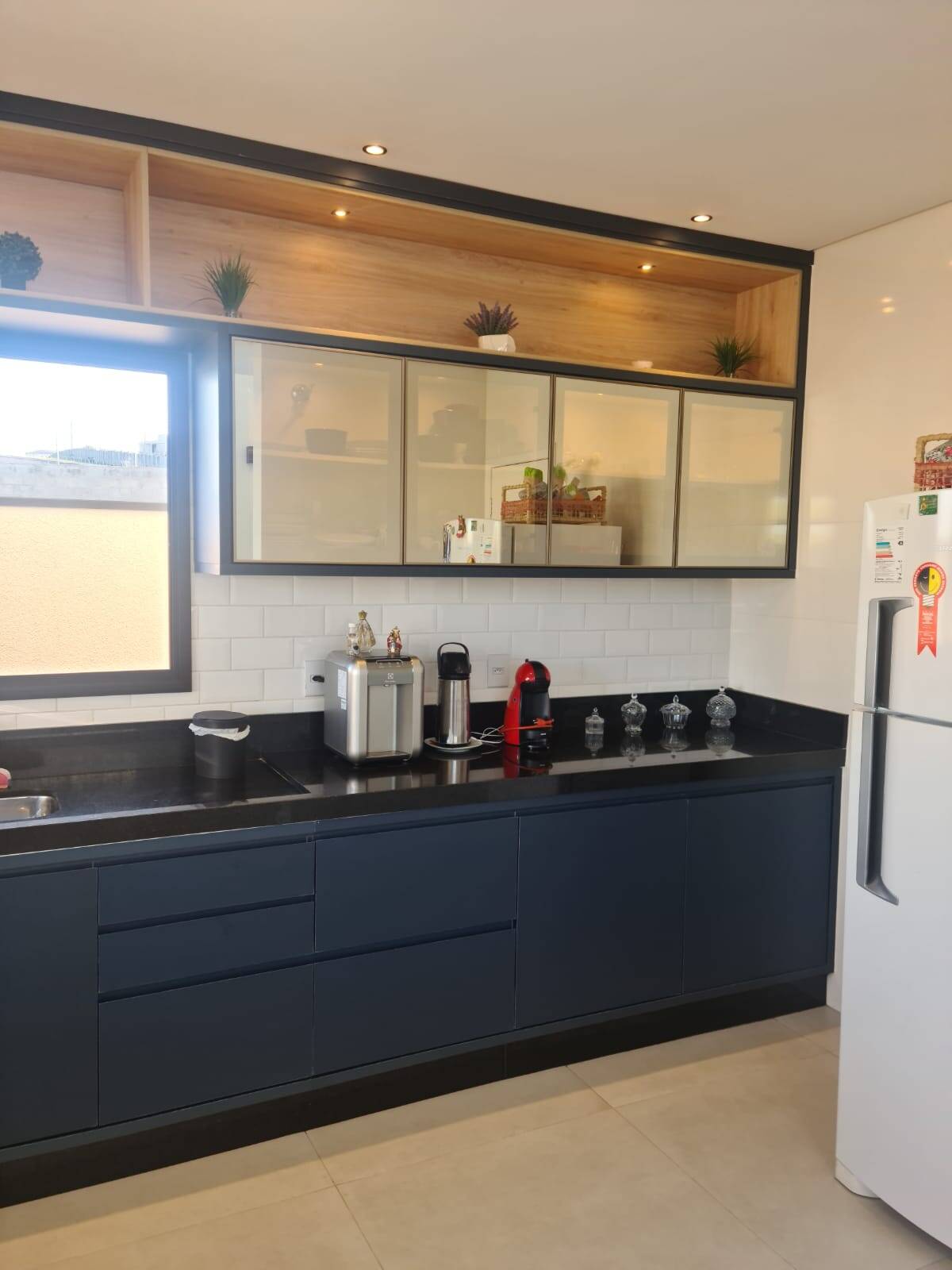 Casa à venda com 3 quartos, 240m² - Foto 3