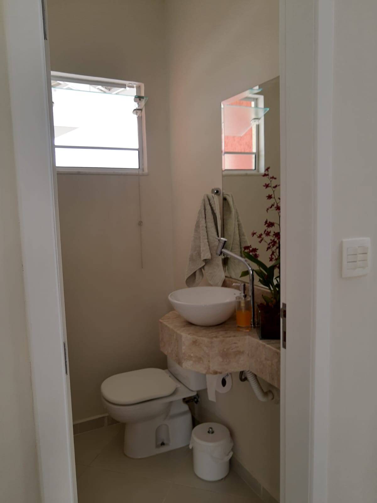 Casa à venda com 3 quartos, 237m² - Foto 6