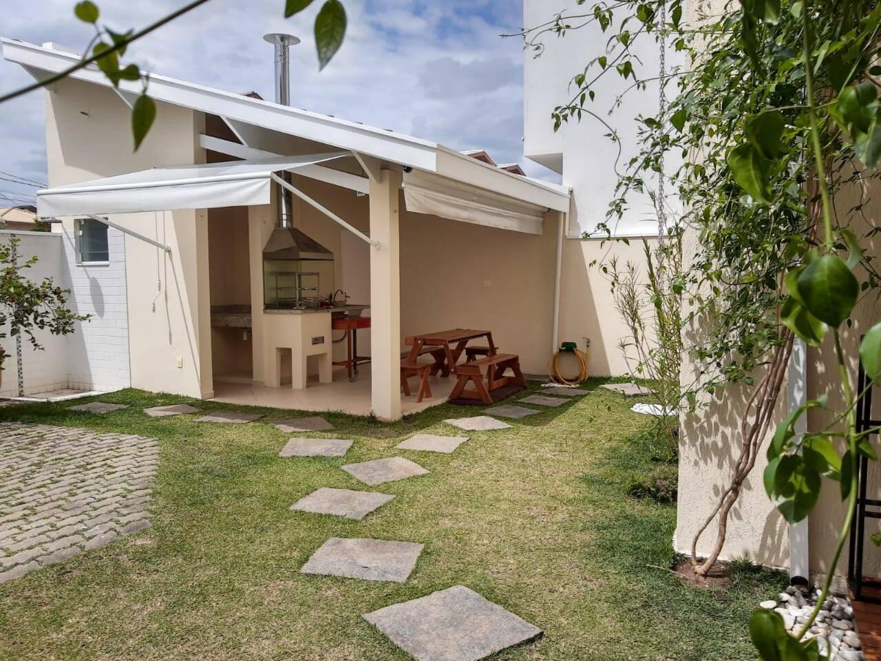 Casa à venda com 3 quartos, 237m² - Foto 26