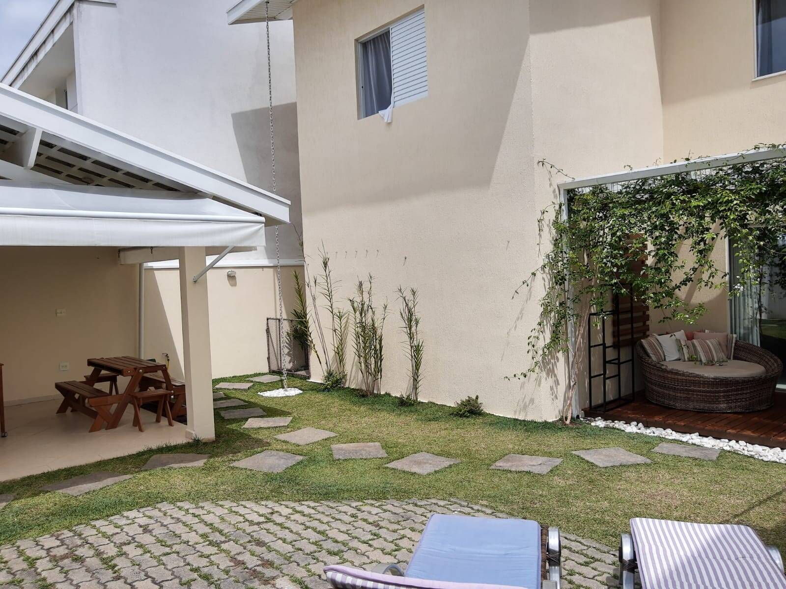 Casa à venda com 3 quartos, 237m² - Foto 27