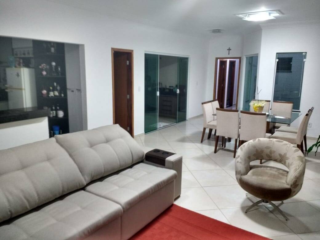 Casa à venda com 3 quartos, 160m² - Foto 5