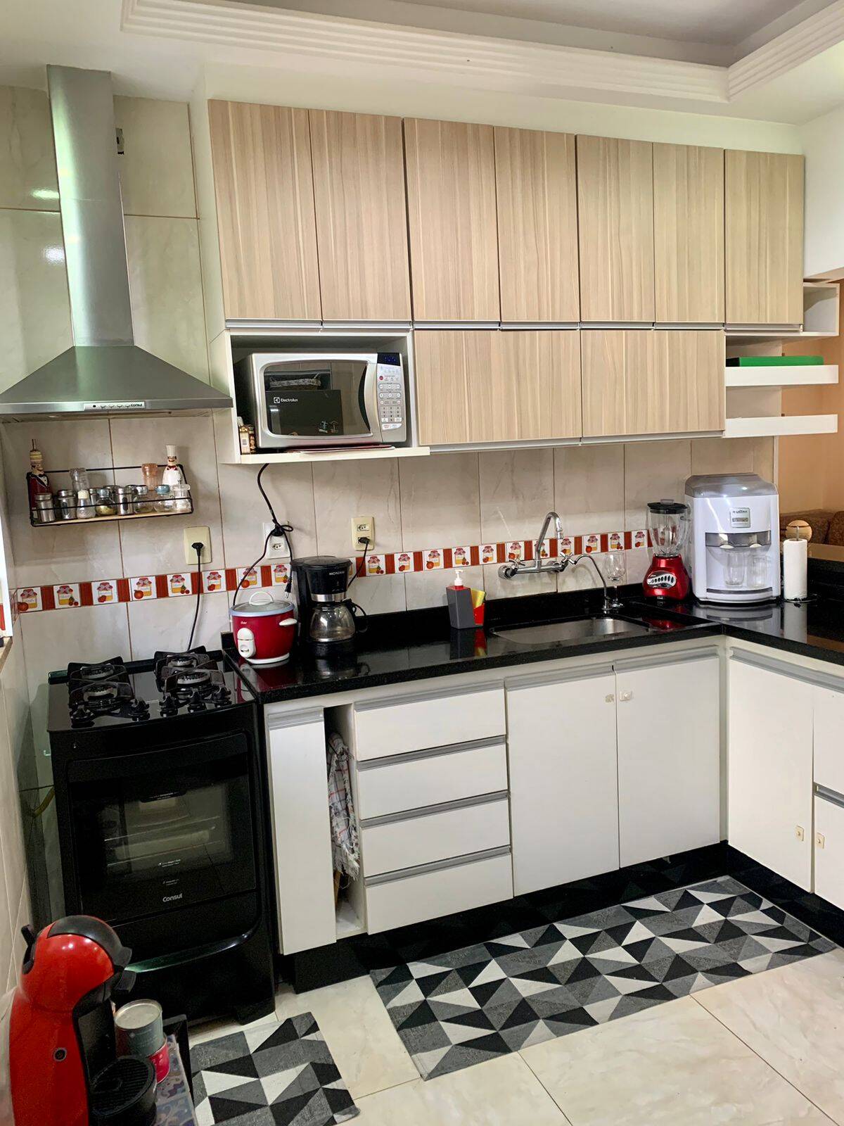 Casa à venda com 4 quartos, 215m² - Foto 8