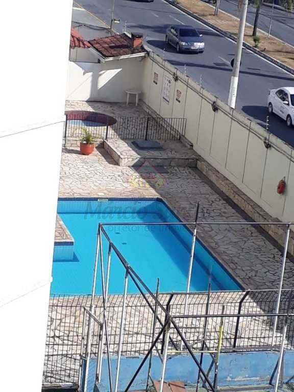 Apartamento para alugar com 3 quartos, 75m² - Foto 4
