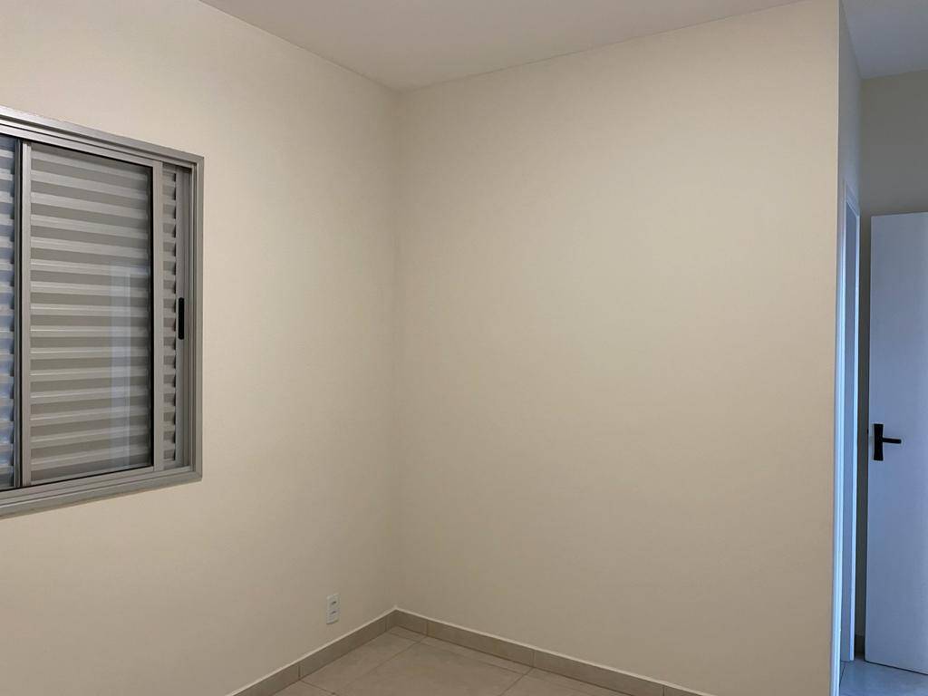 Apartamento para alugar com 3 quartos, 75m² - Foto 5