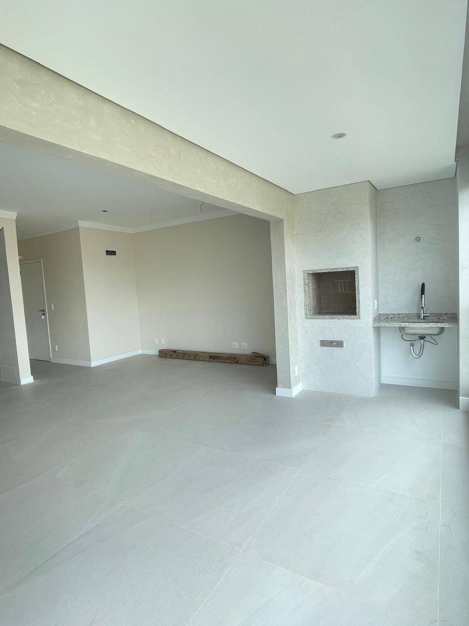 Apartamento para alugar com 3 quartos, 110m² - Foto 4