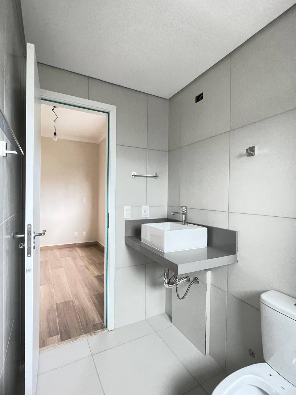 Apartamento para alugar com 3 quartos, 110m² - Foto 9