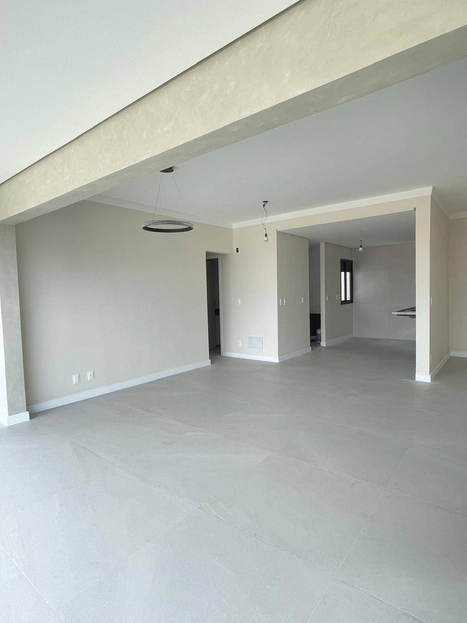 Apartamento para alugar com 3 quartos, 110m² - Foto 13