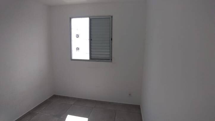 Apartamento à venda com 2 quartos, 42m² - Foto 11