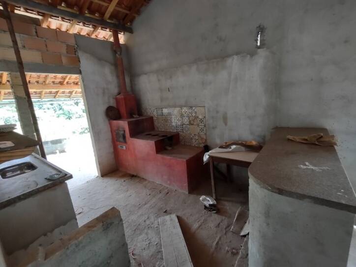 Chácara à venda com 2 quartos, 120m² - Foto 8