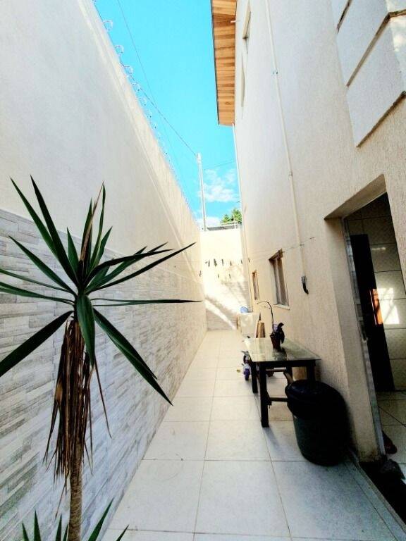Sobrado à venda com 3 quartos, 170m² - Foto 4