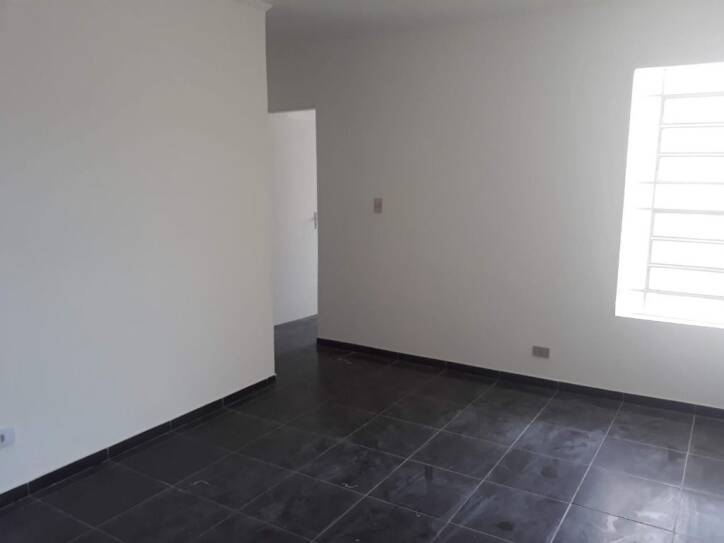Apartamento à venda com 2 quartos, 58m² - Foto 2