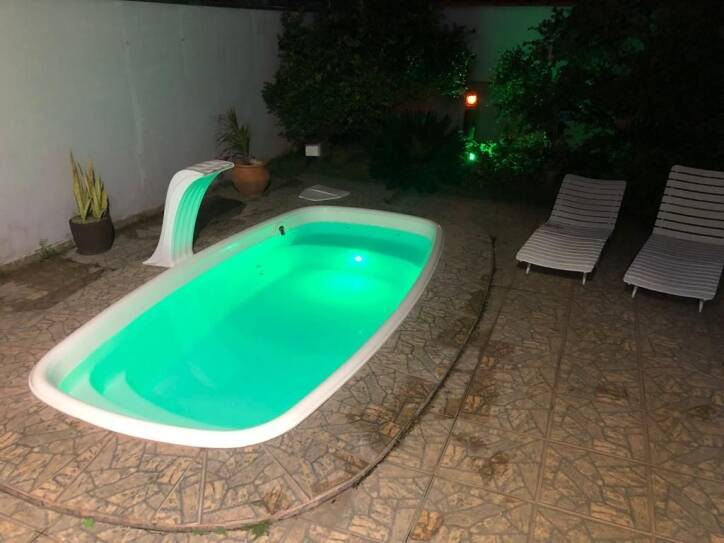 Casa à venda com 2 quartos, 80m² - Foto 3