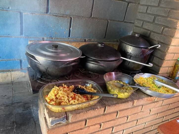 Chácara à venda com 2 quartos, 180m² - Foto 4