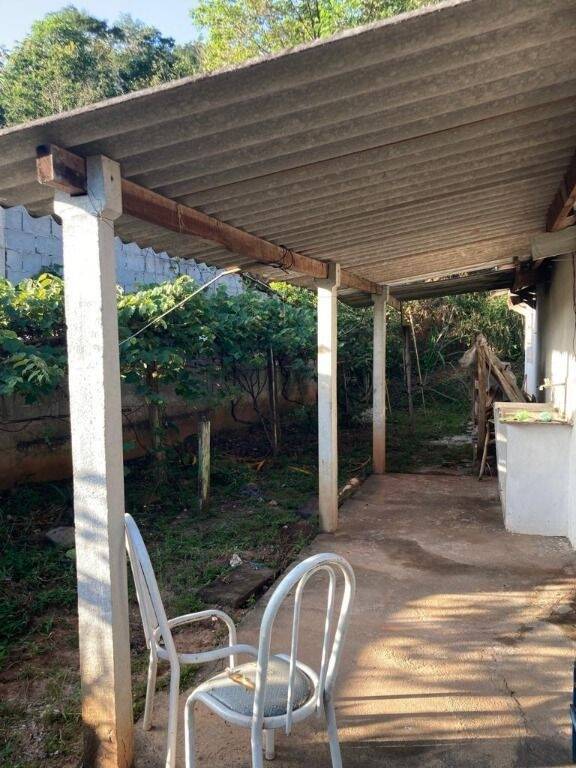 Chácara à venda com 2 quartos, 180m² - Foto 7