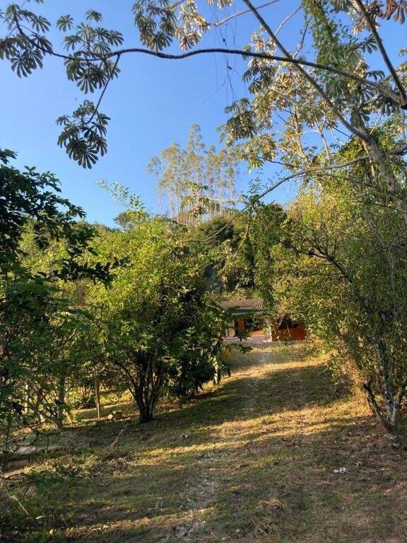 Chácara à venda com 2 quartos, 180m² - Foto 16