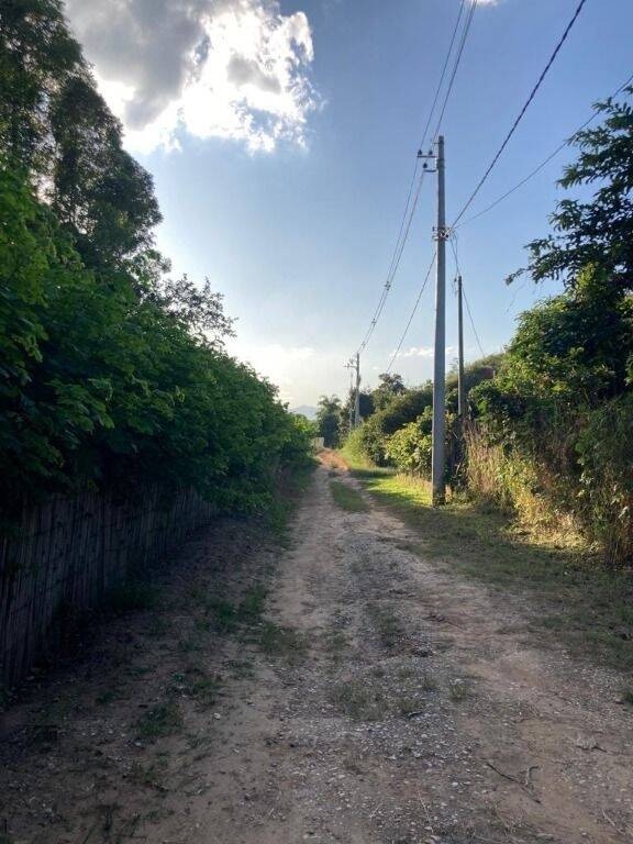 Chácara à venda com 2 quartos, 180m² - Foto 21