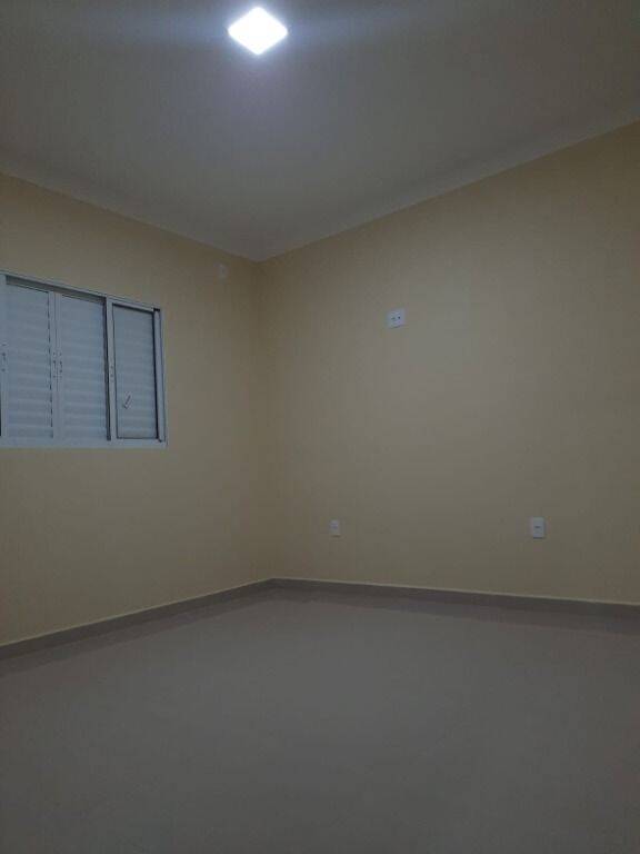 Casa à venda com 2 quartos, 72m² - Foto 11
