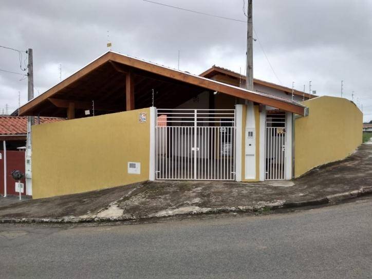 Casa à venda com 2 quartos, 87m² - Foto 3