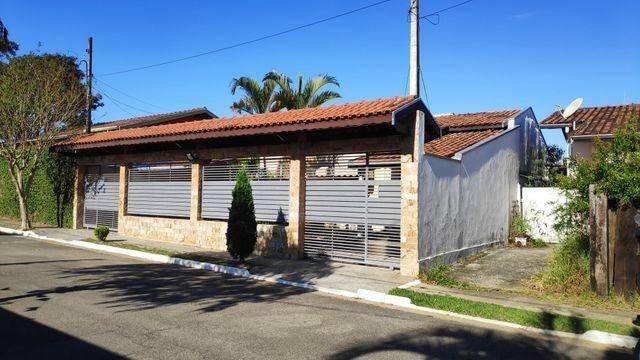 Casa à venda com 3 quartos, 175m² - Foto 2