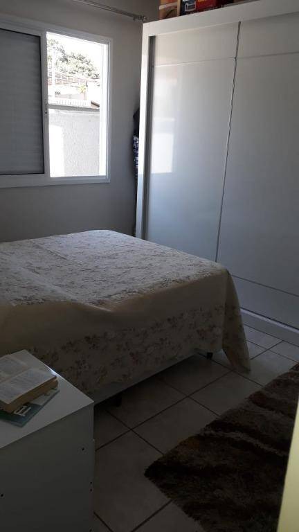 Apartamento à venda com 2 quartos, 75m² - Foto 5